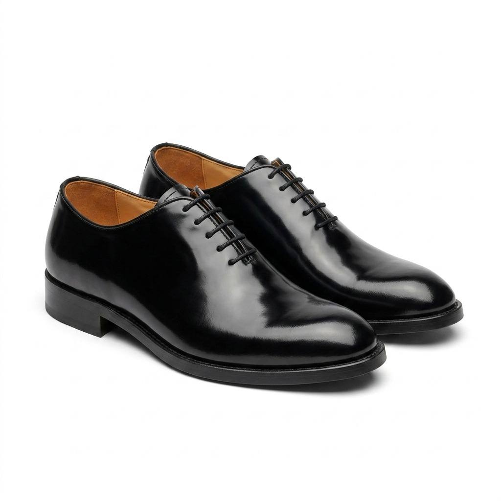 photo_2026-07-13_22-12-11 BERLIN Plain Toe Derby Noir en Cuir Verni – Image 1